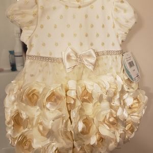 Baby girl dress size 3-6mth BNWT